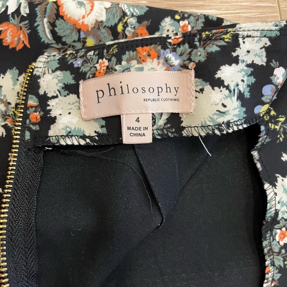 Philosophy Floral Pencil Skirt - size 4 - Picture 3 of 7